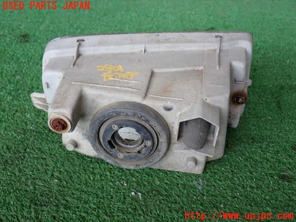 5UPJ-28011182]ランクル100系(UZJ100W)左フォグ 【ジャンク品】 中古_m0005.jpg