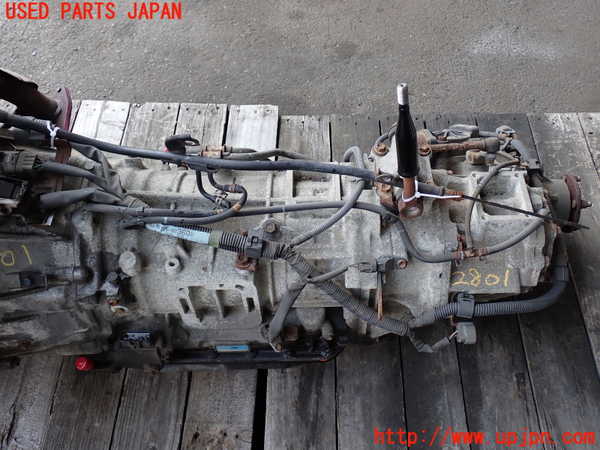 2UPJ-28013010]ランクル100系(UZJ100W)ミッション AT 2UZ-FE 4WD 中古_m0002.jpg