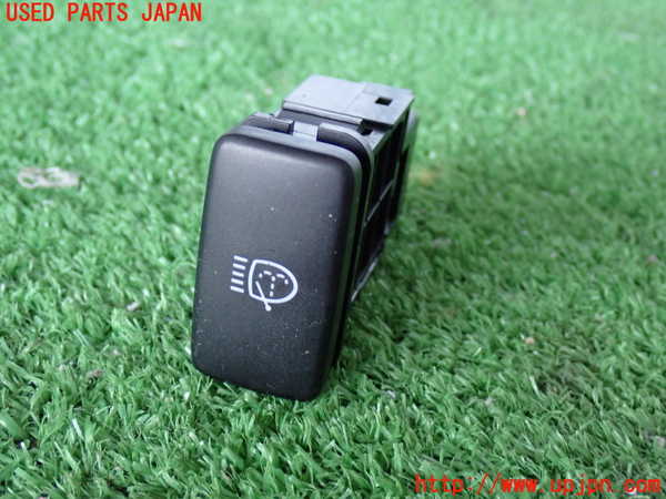 2UPJ-28016310]ランクル100系(UZJ100W)スイッチ5 (ヘッドライトウォッシャー) 中古_m0001.jpg