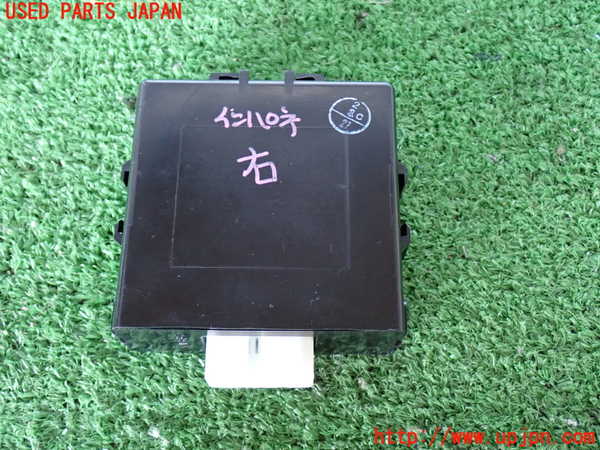 2UPJ-28016149]ランクル100系(UZJ100W)コンピューター4 (DOOR CONTROL) 中古_m0003.jpg