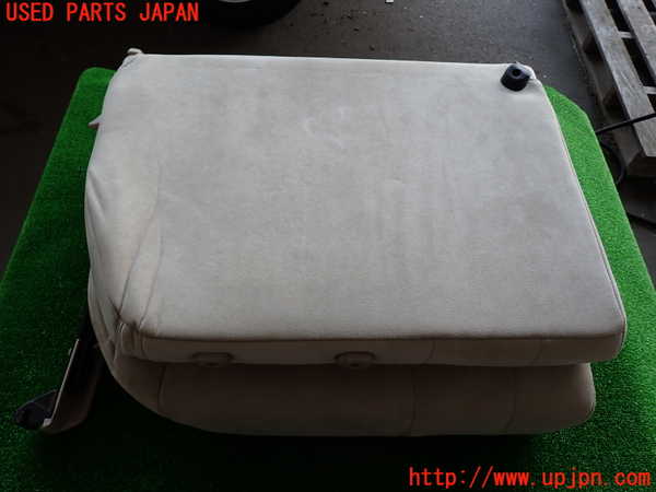 5UPJ-28017235]ランクル100系(UZJ100W)右3列目シート 中古_m0004.jpg