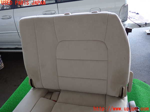 5UPJ-28017265]ランクル100系(UZJ100W)左3列目シート 中古_m0003.jpg