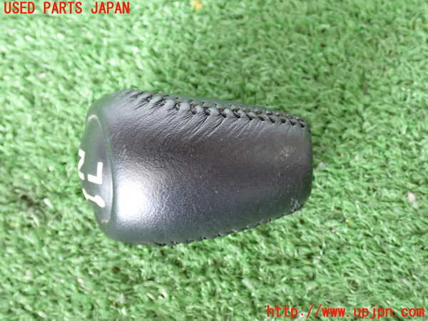 2UPJ-28017570]ランクル100系(UZJ100W)シフトノブ 中古_m0002.jpg