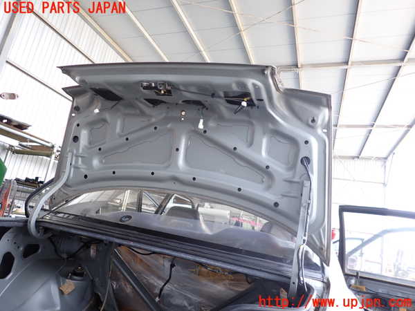 5UPJ-28021500]ランエボ(CE9A)トランク 中古_m0004.jpg