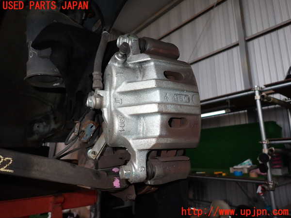 2UPJ-28024085]ランエボ(CE9A)左フロントキャリパー 中古_m0002.jpg