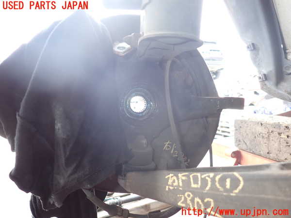 5UPJ-28024290]ランエボ(CE9A)右フロントナックルハブ 中古_m0002.jpg