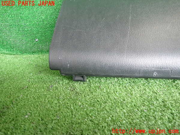 5UPJ-28027516]ランエボ(CE9A)グローブボックス1 中古_m0003.jpg