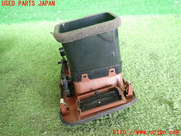 2UPJ-28027526]ランエボ(CE9A)エアコン吹き出し口1 (右) 中古_m0004.jpg