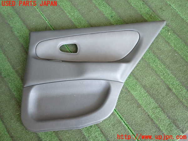 5UPJ-28021294]ランエボ(CE9A)右後ドア内張り 中古_m0001.jpg