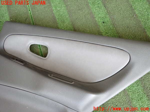 5UPJ-28021294]ランエボ(CE9A)右後ドア内張り 中古_m0003.jpg