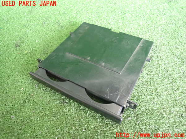 2UPJ-28027810]ランエボ(CE9A)ドリンクホルダー 中古_m0001.jpg