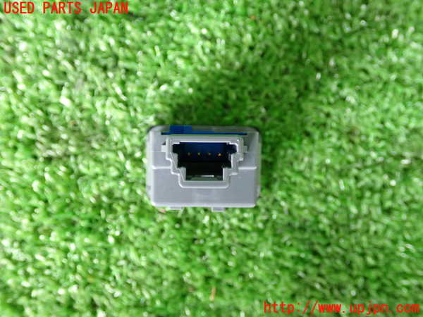 2UPJ-28046307]ハリアー(ZSU60W)スイッチ2 (ヘッドライトウォッシャー) 中古_m0003.jpg
