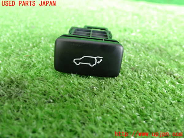 2UPJ-28046309]ハリアー(ZSU60W)スイッチ4 (パワーリアゲート) 中古_m0001.jpg