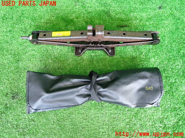 2UPJ-28047805]ハリアー(ZSU60W)車載工具 中古_m0002.jpg