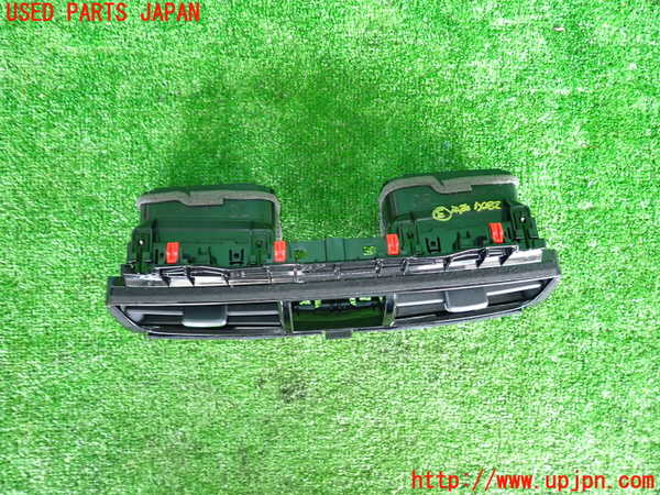 2UPJ-28047528]ハリアー(ZSU60W)エアコン吹き出し口3 (真中) 中古_m0002.jpg