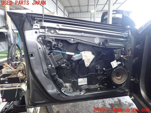 2UPJ-28051260]ベンツ CLA180 シューティングブレーク(117942)左前ドア (43R-00050 M62) 中古_m0003.jpg