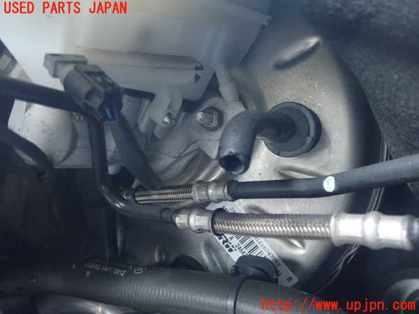 2UPJ-28054055]ベンツ CLA180 シューティングブレーク(117942)ブレーキマスターバック 中古_m0001.jpg