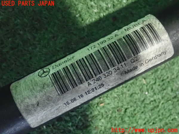 2UPJ-28055440]ベンツ CLA180 シューティングブレーク(117942)フロントスタビライザー 中古_m0004.jpg