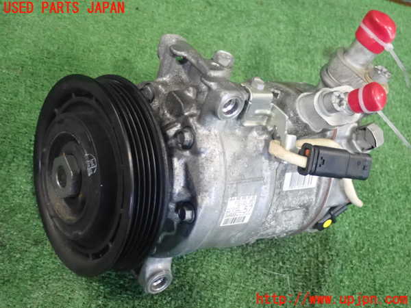 2UPJ-28056025]ベンツ CLA180 シューティングブレーク(117942)エアコンコンプレッサー 中古_m0001.jpg