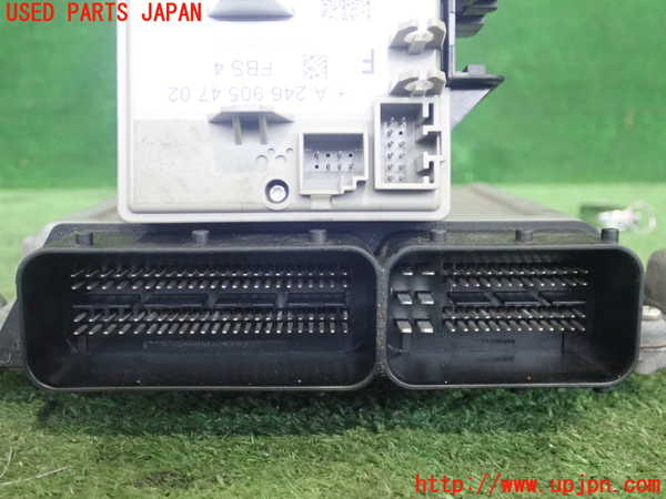 2UPJ-28056110]ベンツ CLA180 シューティングブレーク(117942)エンジンコンピューター 中古_m0004.jpg