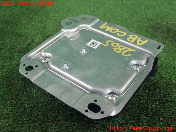 2UPJ-28056145]ベンツ CLA180 シューティングブレーク(117942)エアバッグコンピューター 中古_m0002.jpg