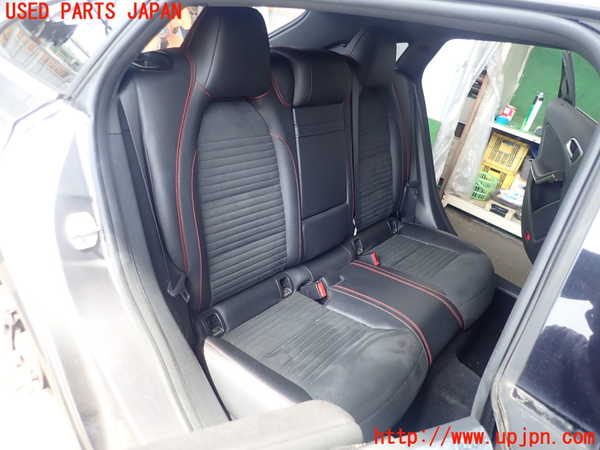 2UPJ-28057385]ベンツ CLA180 シューティングブレーク(117942)リアシート 中古_m0001.jpg