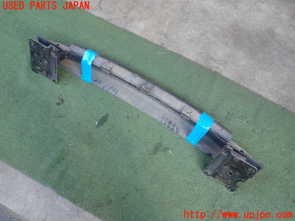 5UPJ-28061014]VW ニュービートルカブリオレ(1YAZJ)フロントバンパーホースメント 中古_m0003.jpg