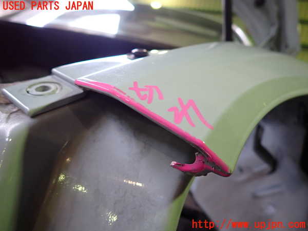 2UPJ-28061082]VW ニュービートルカブリオレ(1YAZJ)左前フェンダー 【ジャンク品】 中古_m0002.jpg