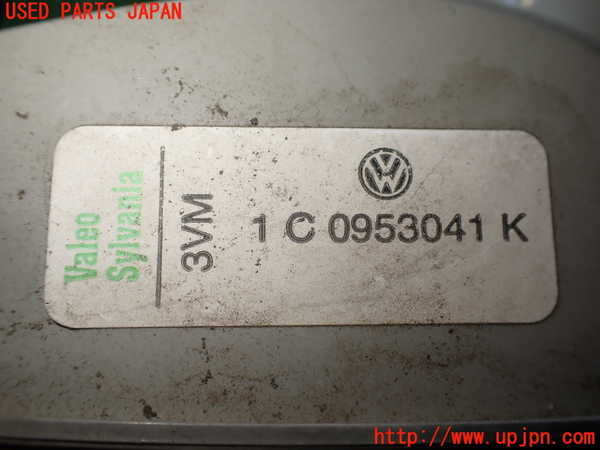 2UPJ-28061152]VW ニュービートルカブリオレ(1YAZJ)左コーナーランプ 中古_m0004.jpg