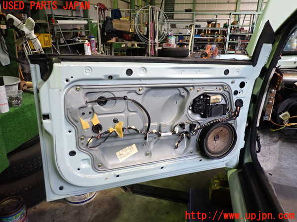 2UPJ-28061260]VW ニュービートルカブリオレ(1YAZJ)左前ドア (43R-004530) 中古_m0003.jpg