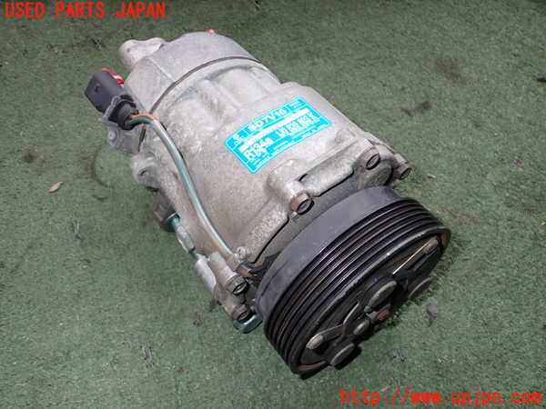 2UPJ-28066025]VW ニュービートルカブリオレ(1YAZJ)エアコンコンプレッサー 中古_m0001.jpg