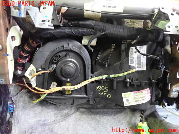 2UPJ-28066081]VW ニュービートルカブリオレ(1YAZJ)エバポレーター1 中古_m0002.jpg
