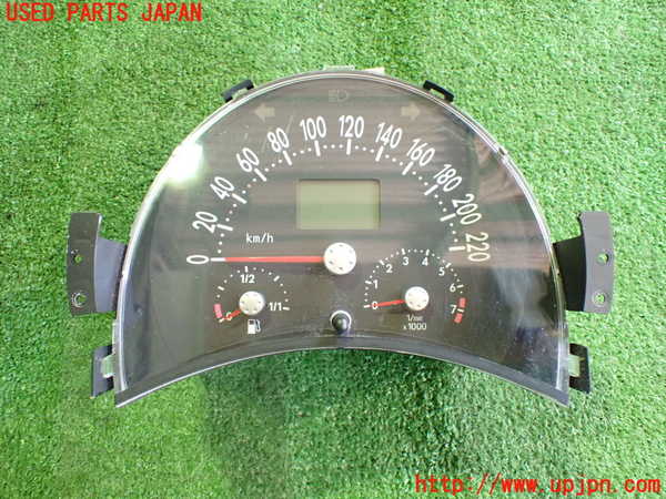 2UPJ-28066170]VW ニュービートルカブリオレ(1YAZJ)スピードメーター 中古_m0001.jpg