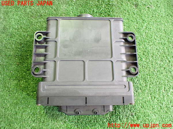 2UPJ-28066115]VW ニュービートルカブリオレ(1YAZJ)ミッションコンピューター 中古_m0002.jpg