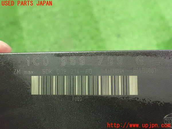2UPJ-28066147]VW ニュービートルカブリオレ(1YAZJ)コンピューター2 中古_m0004.jpg