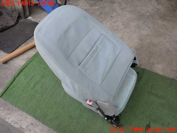 2UPJ-28067035]VW ニュービートルカブリオレ(1YAZJ)運転席シート 中古_m0003.jpg
