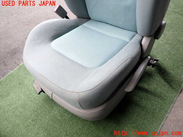 2UPJ-28067065]VW ニュービートルカブリオレ(1YAZJ)助手席シート 中古_m0002.jpg