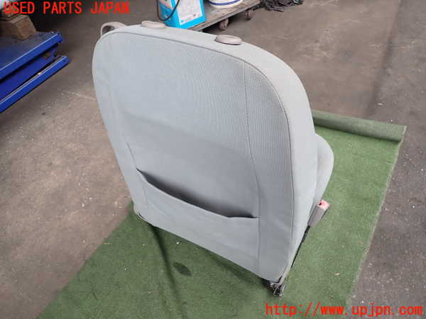 2UPJ-28067065]VW ニュービートルカブリオレ(1YAZJ)助手席シート 中古_m0003.jpg
