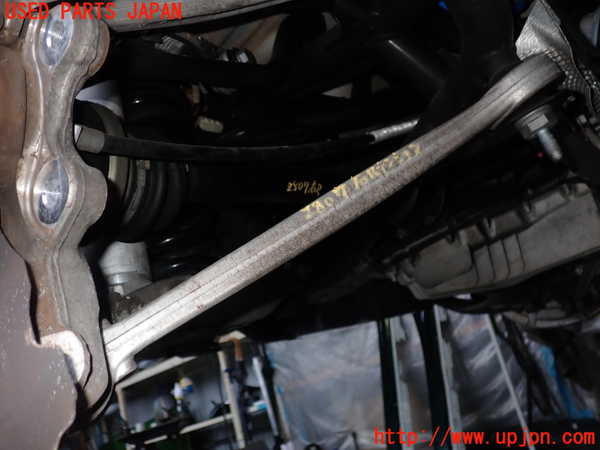 5UPJ-28075325]BMW M2 クーペ(2U30)(F87)右リアテンションロッド 中古_m0001.jpg