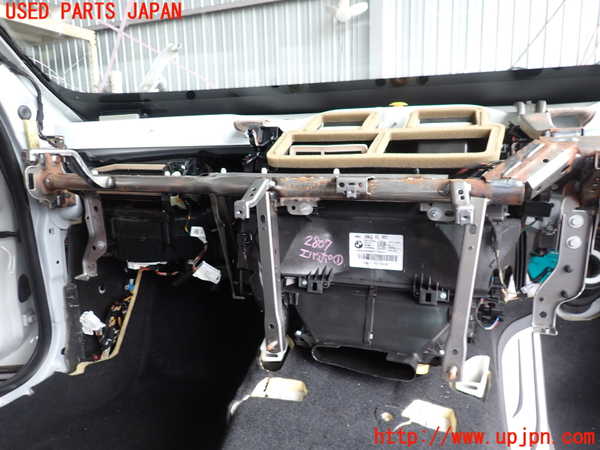 2UPJ-28076081]BMW M2 クーペ(2U30)(F87)エバポレーター1 中古_m0001.jpg