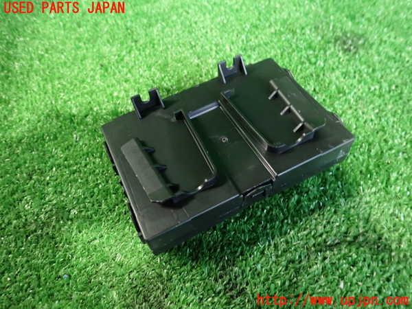5UPJ-28076147]BMW M2 クーペ(2U30)(F87)コンピューター2 (エアコン調整) 中古_m0002.jpg