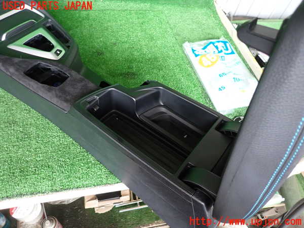 5UPJ-28077540]BMW M2 クーペ(2U30)(F87)センターコンソール 中古_m0005.jpg