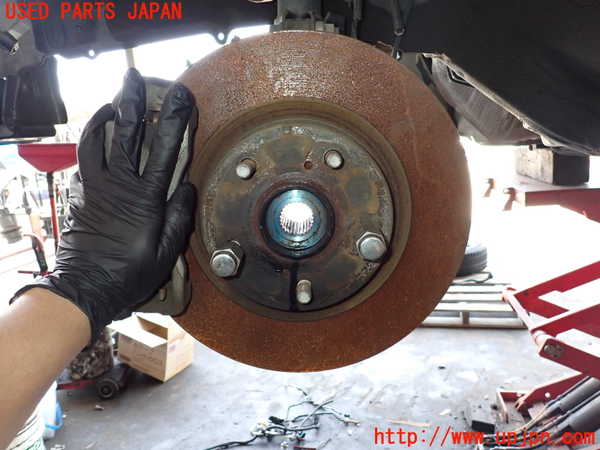 2UPJ-28084295]ハリアー(ZSU60W)左フロントナックルハブ 中古_m0001.jpg