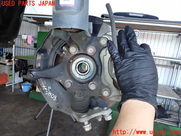 2UPJ-28084295]ハリアー(ZSU60W)左フロントナックルハブ 中古_m0002.jpg