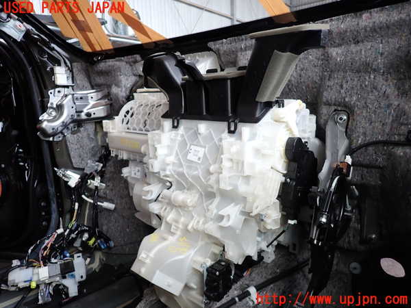 2UPJ-28086081]ハリアー(ZSU60W)エバポレーター1 中古_m0003.jpg