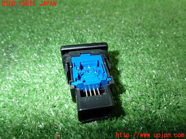 2UPJ-28086310]ハリアー(ZSU60W)スイッチ5 (VIEW) 中古_m0002.jpg
