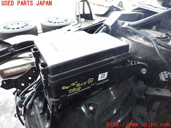 2UPJ-28086742]ハリアー(ZSU60W)ヒューズボックス2 中古_m0001.jpg