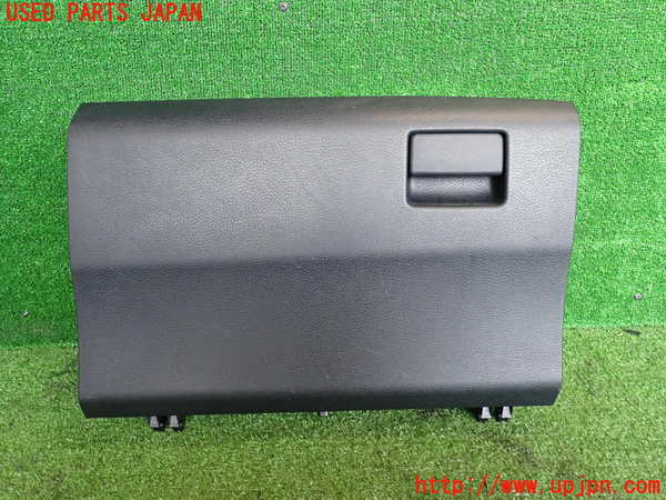 2UPJ-28087516]ハリアー(ZSU60W)グローブボックス1 中古_m0001.jpg