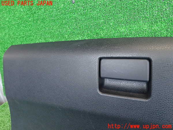 2UPJ-28087516]ハリアー(ZSU60W)グローブボックス1 中古_m0003.jpg
