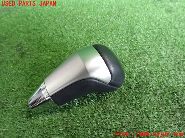 2UPJ-28087570]ハリアー(ZSU60W)シフトノブ 中古_m0001.jpg